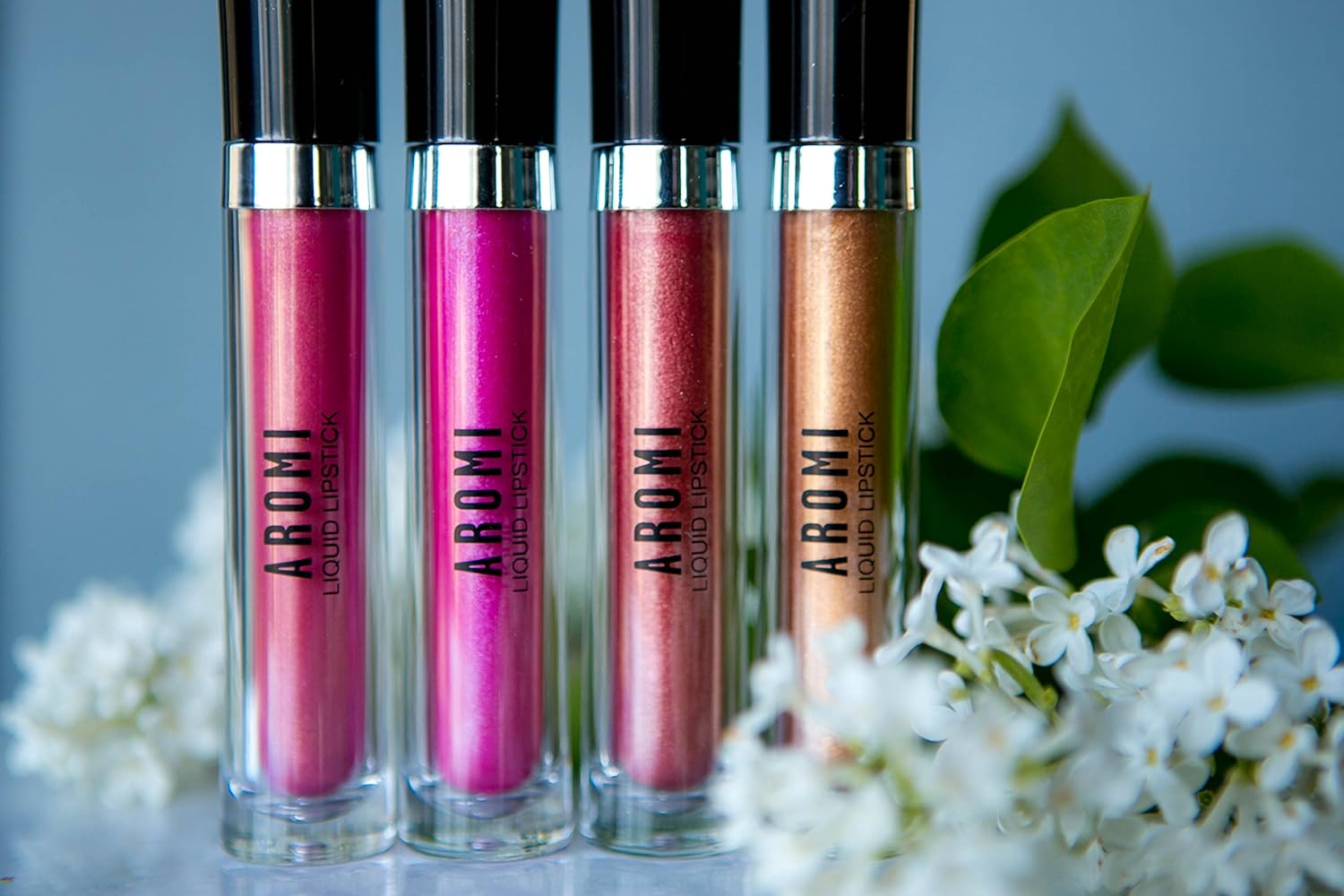 Aromi Hot Pink Metallic Matte Liquid Lipstick | Vibrant Magenta Lip Color with Shimmery Finish, Vegan, Cruelty-free, Waterproof, Long-Lasting (Fab Flamingo)
